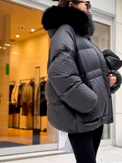 YVES SALOMON/イヴ サロモン】 DOWN WITH FOX FURのコーディネート