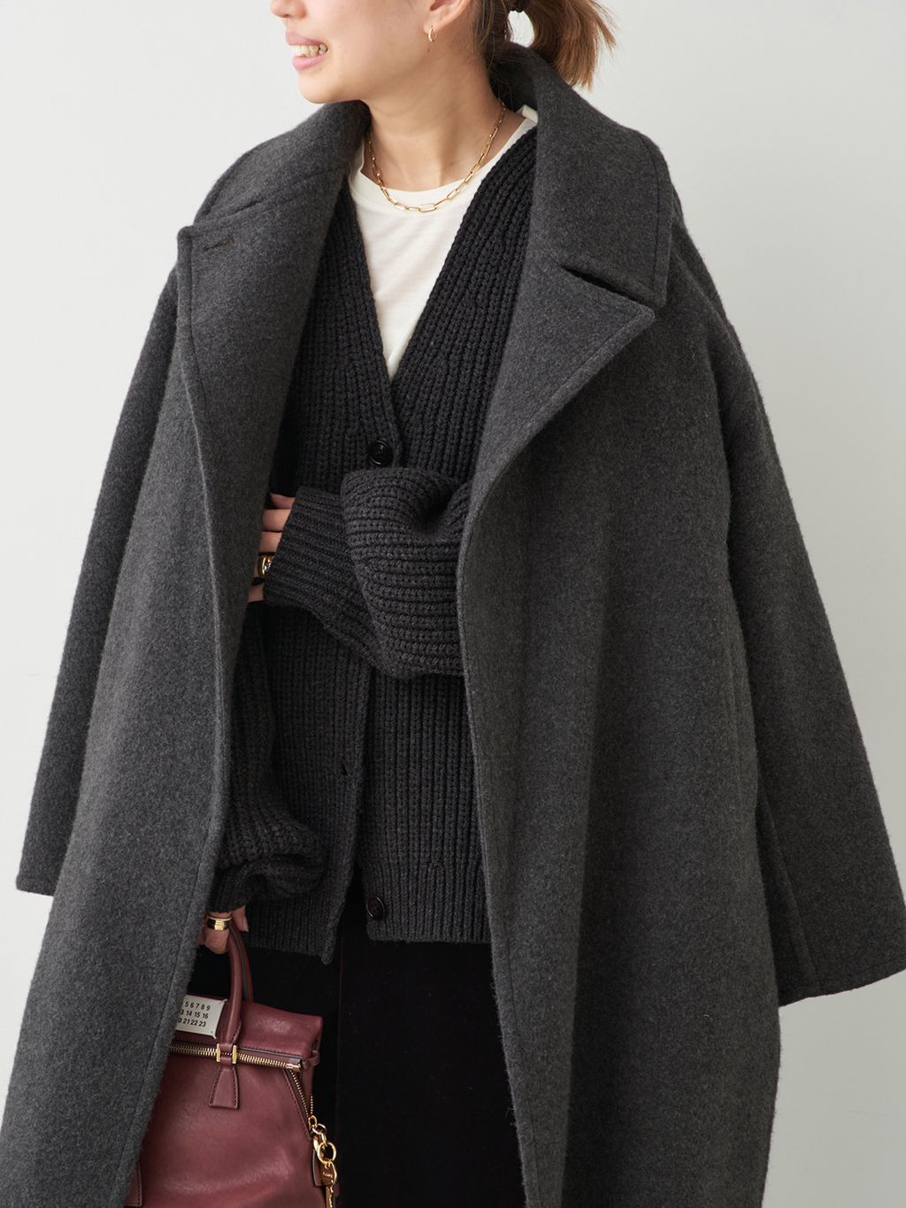 CASHEEP LONG コートのコーディネートスナップ（MIO）｜Deuxieme