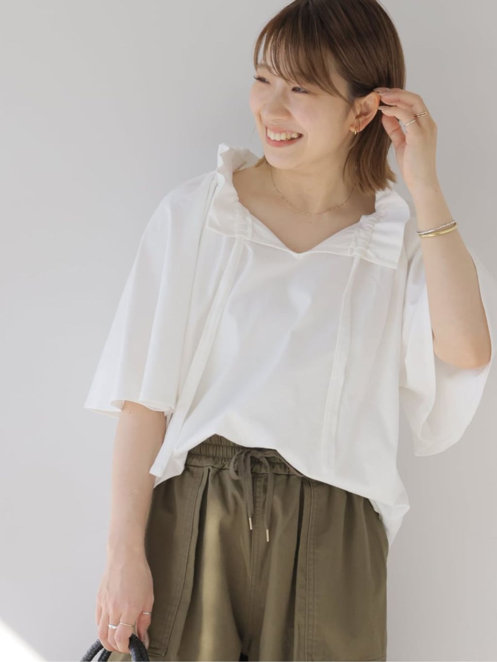 ジャーナルスタンダードレリューム　フリルリボンTシャツ　ホワイト WEB限定追加》フリルリボンTシャツ（Tシャツ／カットソー）｜JOURNAL