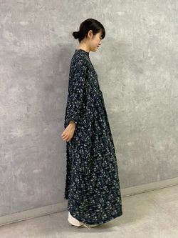 フラワー ampleプルワンピースのコーディネートスナップ（A.S