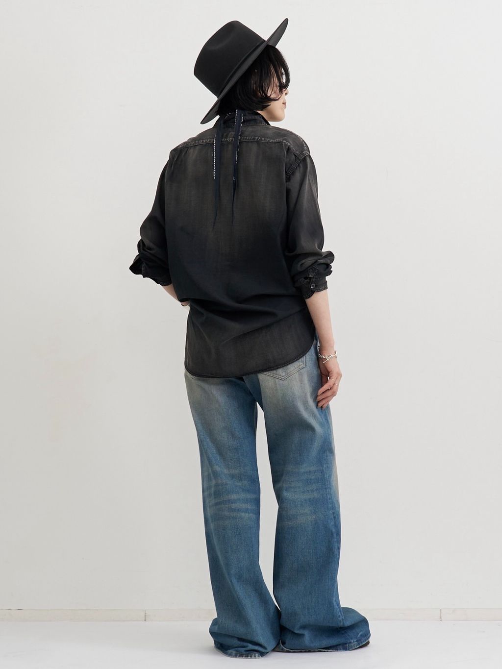 HERILL/ヘリル】 Dobby Workshirtのコーディネートスナップ（STAFF.T