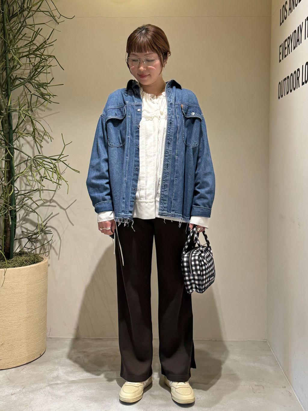 OUTDOOR PRODUCTS Usual Things