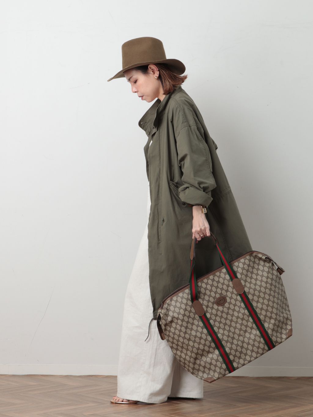 VINTAGE GUCCI/グッチ】ボストンバッグ large gg webのコーディネート