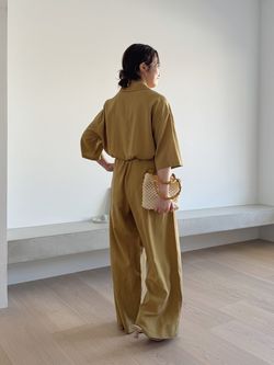 ハーフスリーブオールインワンのコーディネートスナップ（hinako
