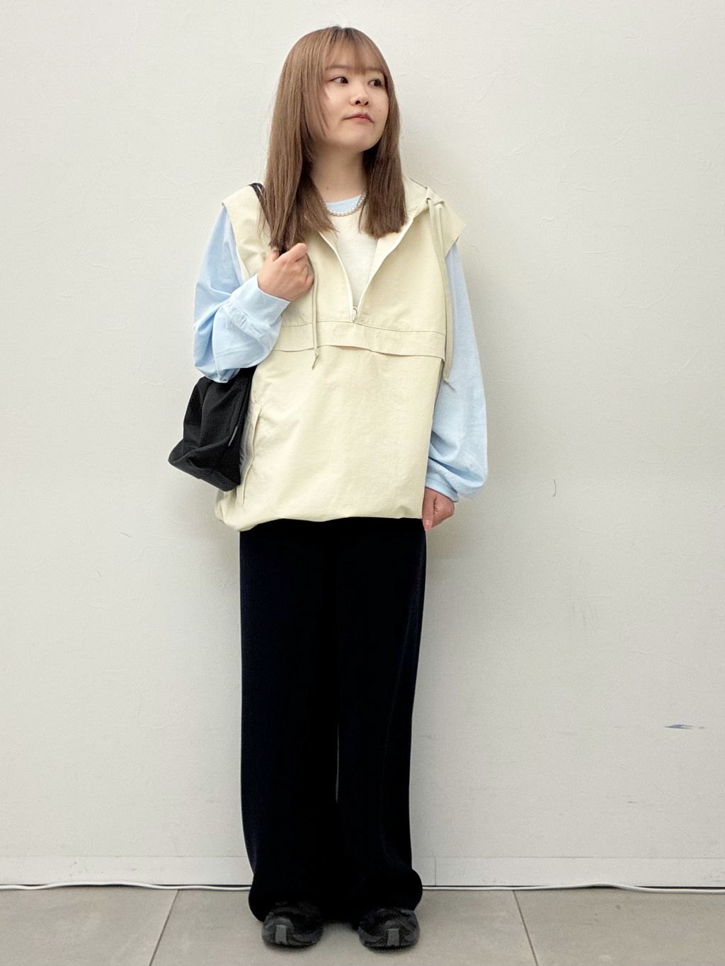 OUTDOOR PRODUCTS Usual Things