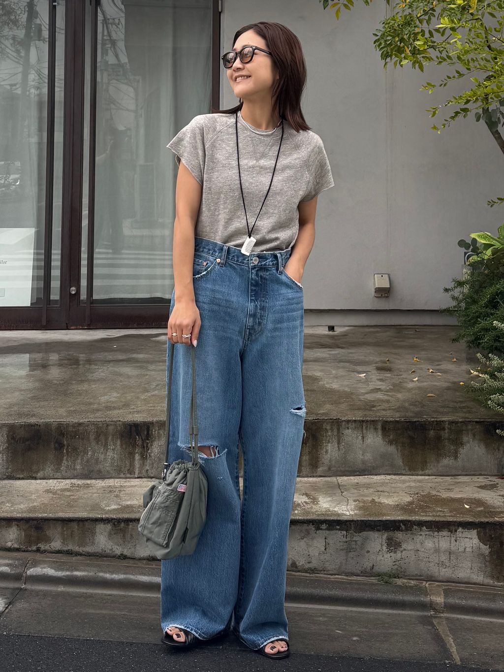 OUTDOOR PRODUCTS Usual Things