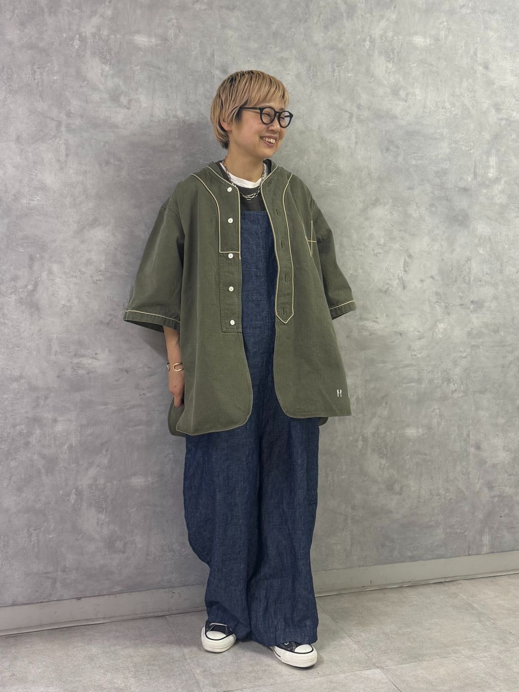 リネンデニム サロペットのコーディネートスナップ（E.M）｜journal