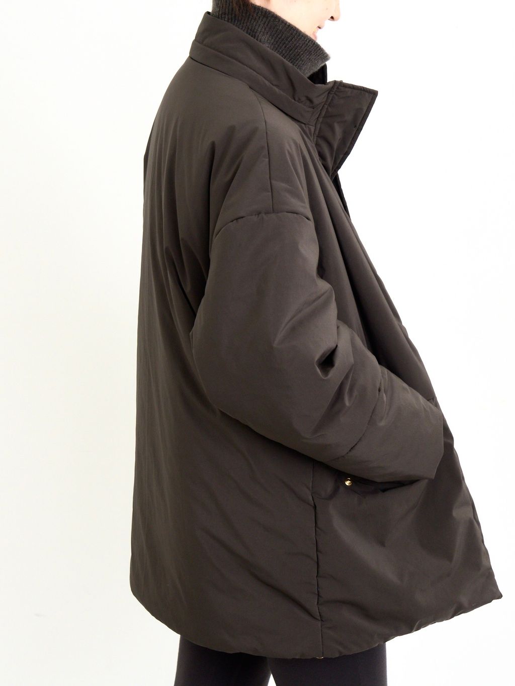 予約》LISIERE 2way Padding Coatのコーディネートスナップ（STAFF K