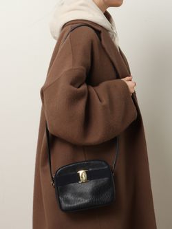 VINTAGE FERRAGAMO/フェラガモ】 Vara ショルダー バッグ lizardの