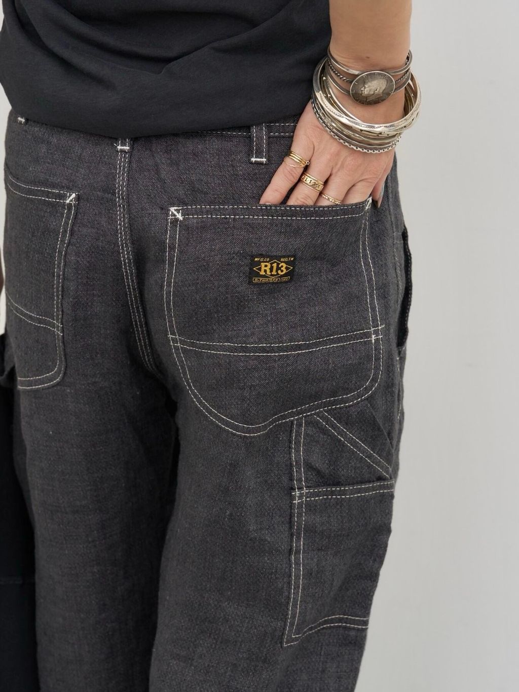 R13/アールサーティーン】 CARPENTER PANTのコーディネートスナップ
