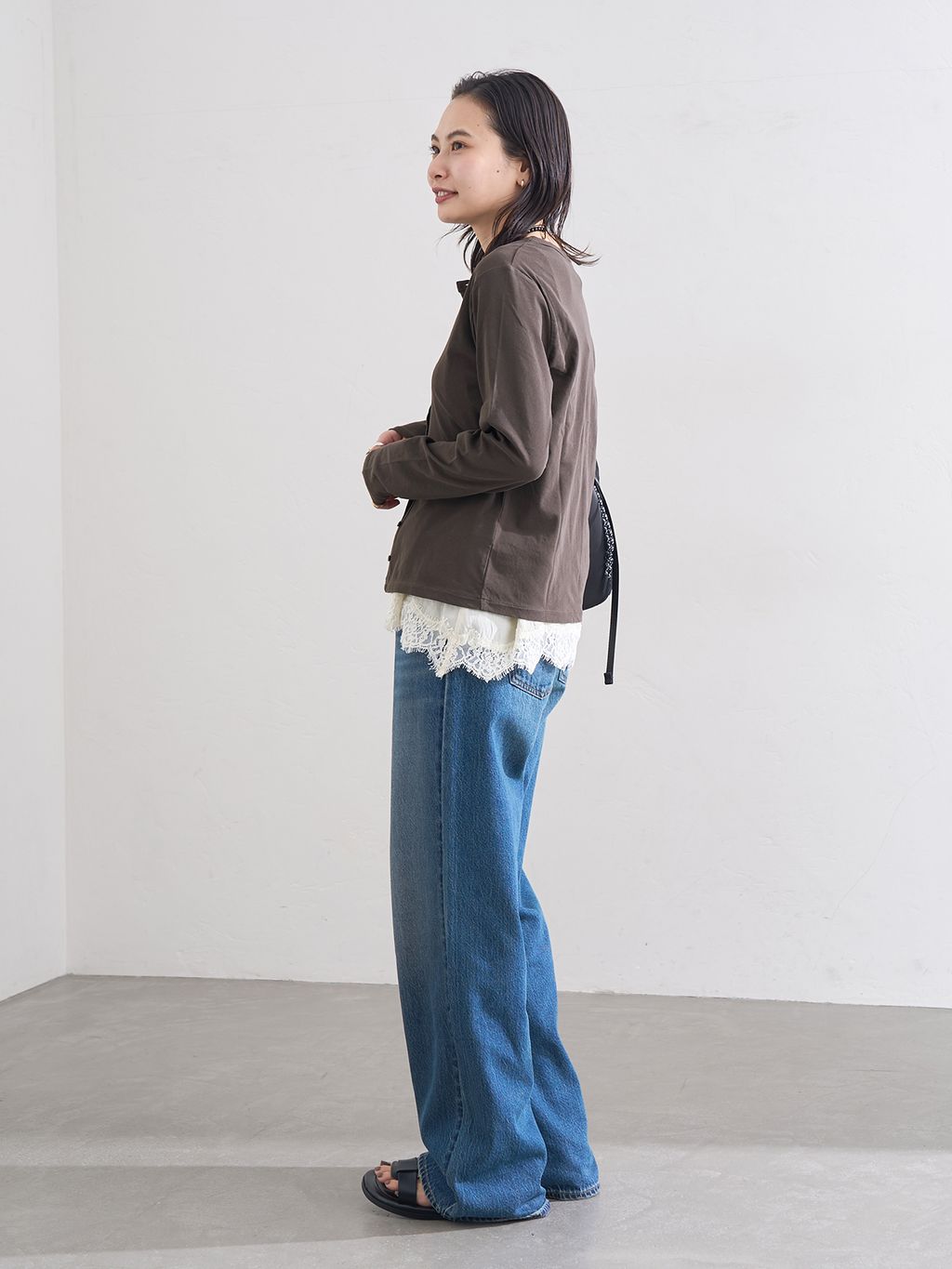 予約》シアーコットンクルーネックカーディガンのコーディネート