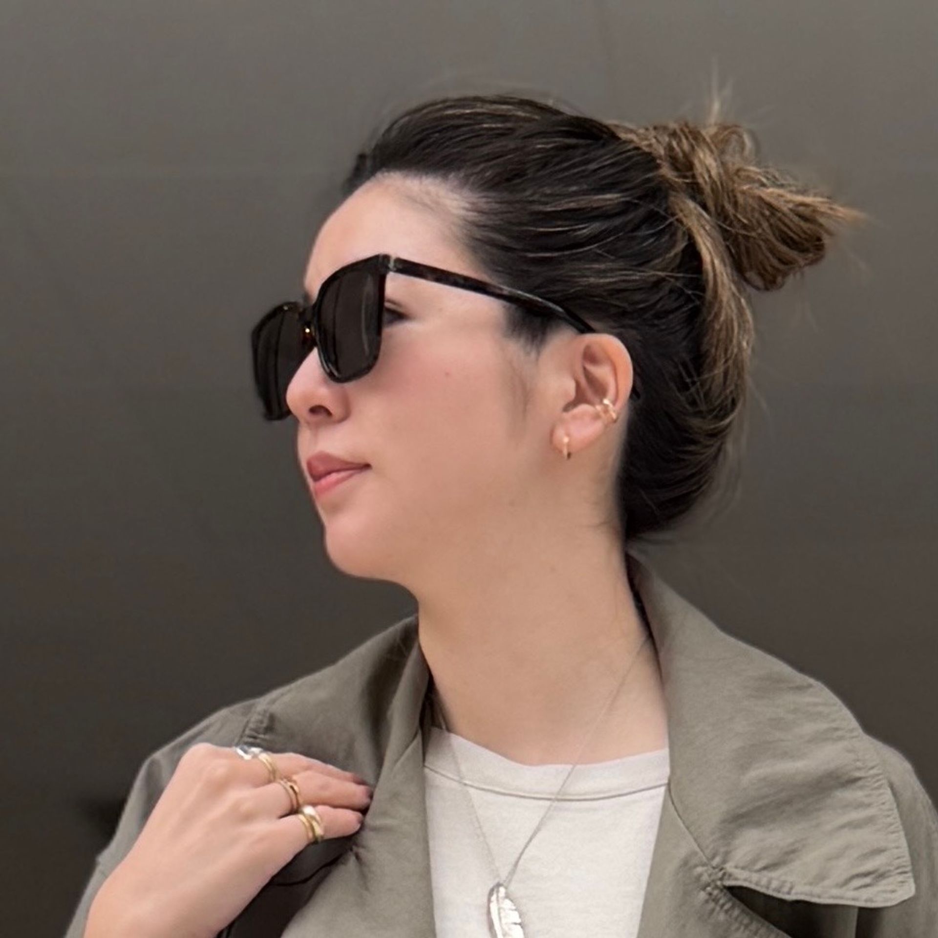 CELINE/セリーヌ】 TRIOMPHE SUNGLASSESのコーディネートスナップ