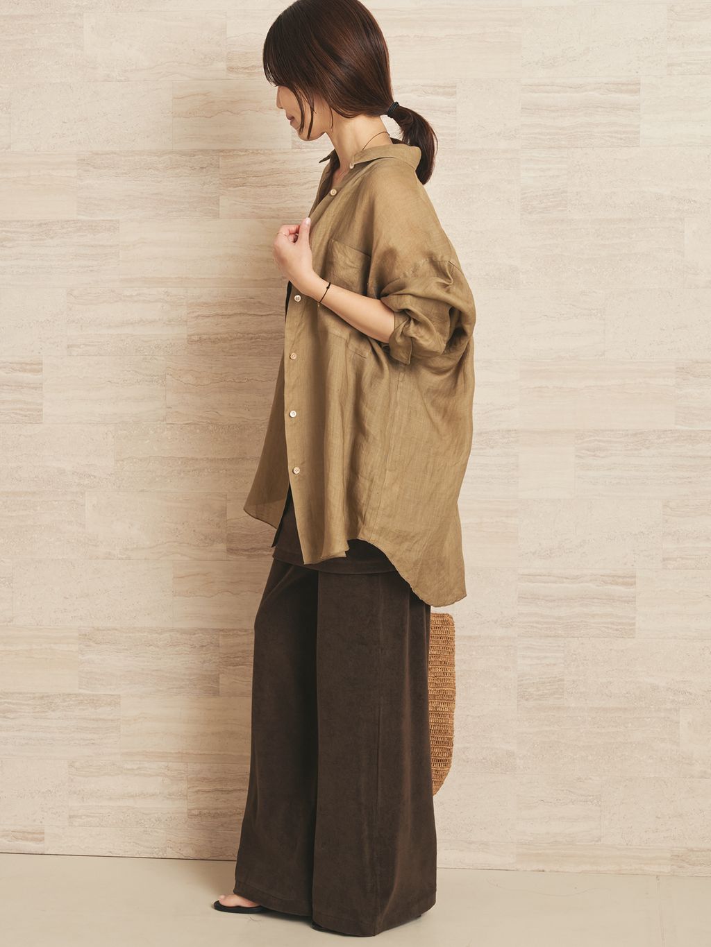 追加》RAFFIA BASKET バッグ 2のコーディネートスナップ（yoshie