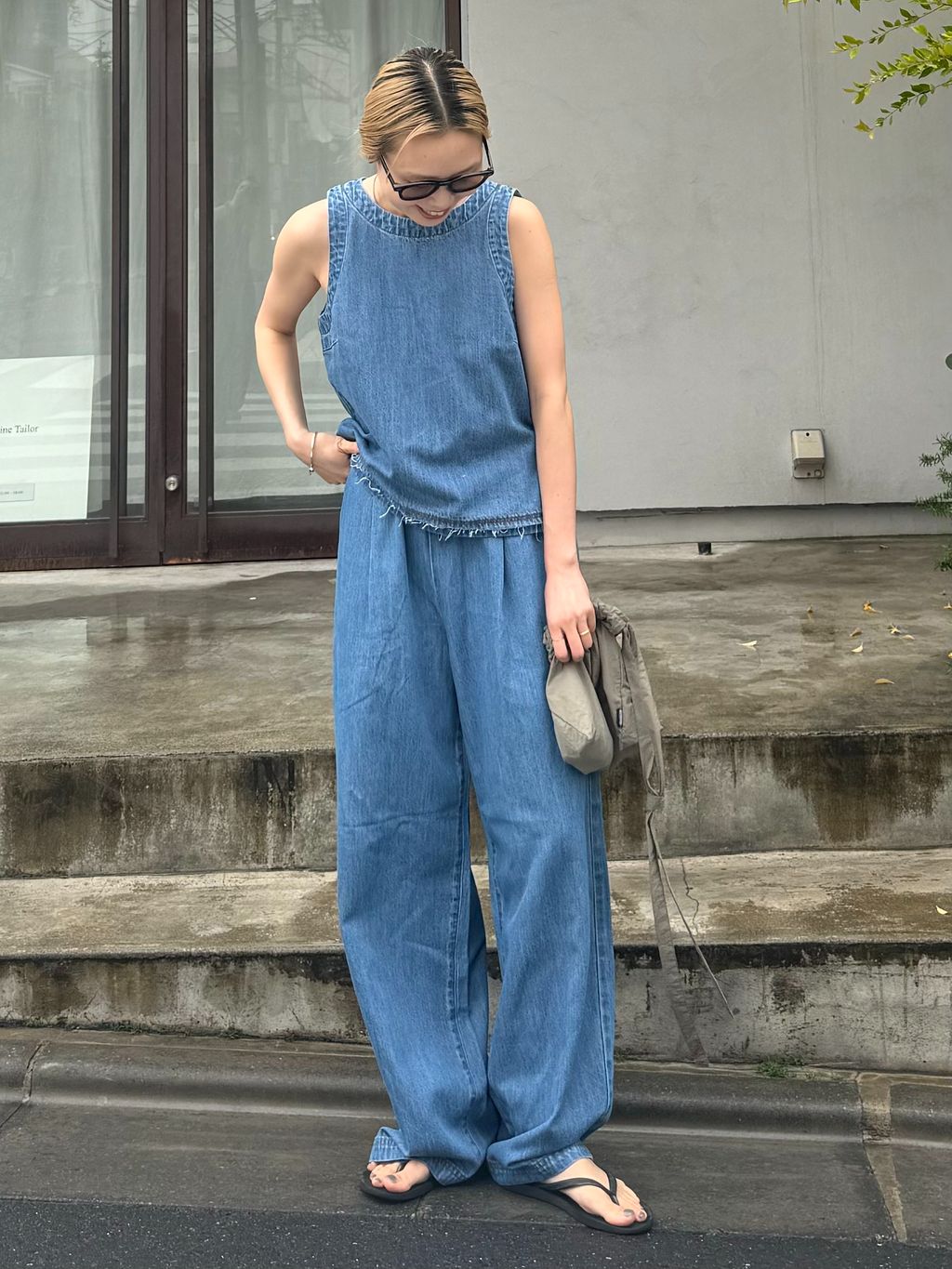 OUTDOOR PRODUCTS Usual Things