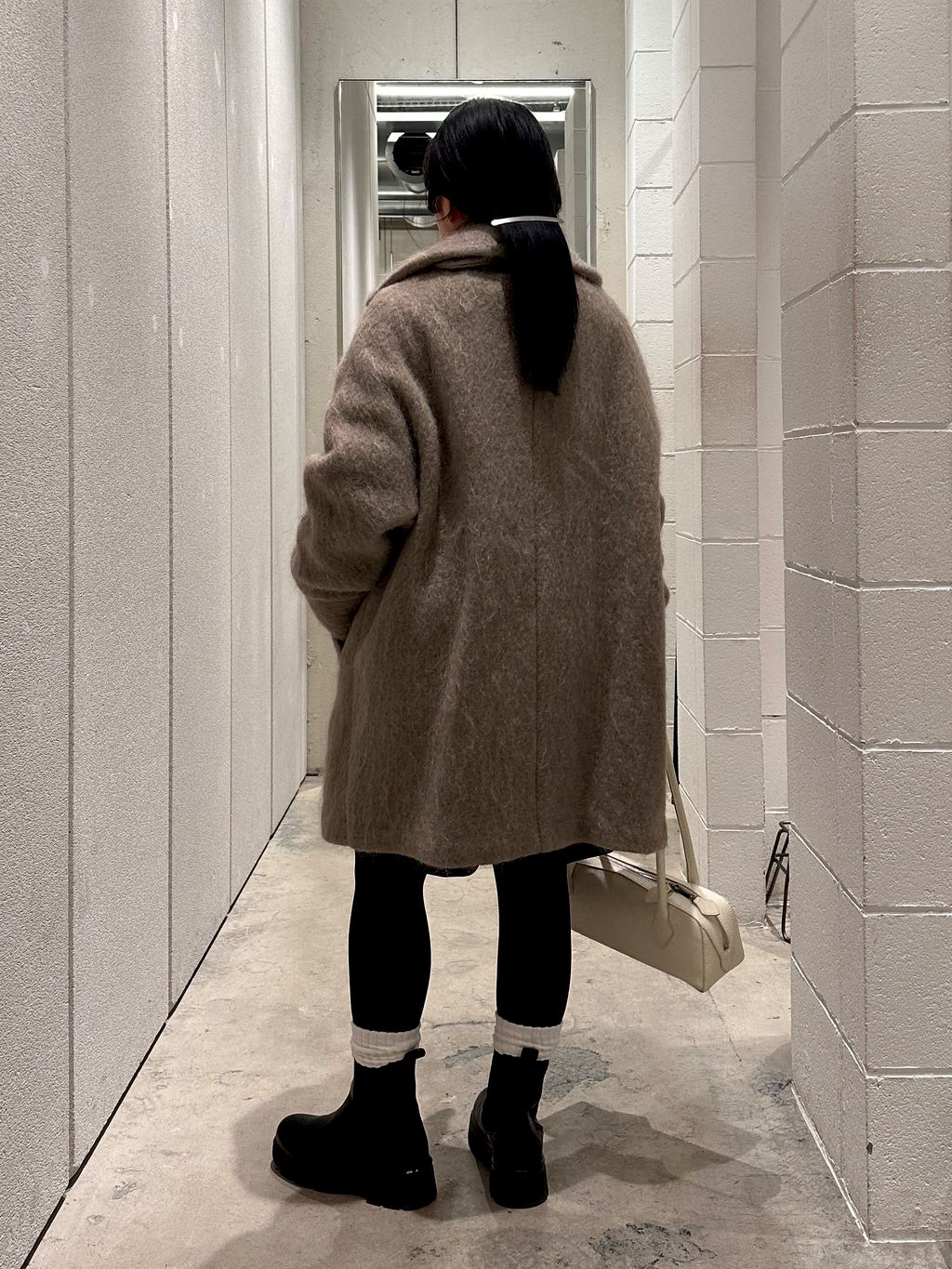 別注【TICCA / ティッカ】モヘヤ混テントコートのコーディネート