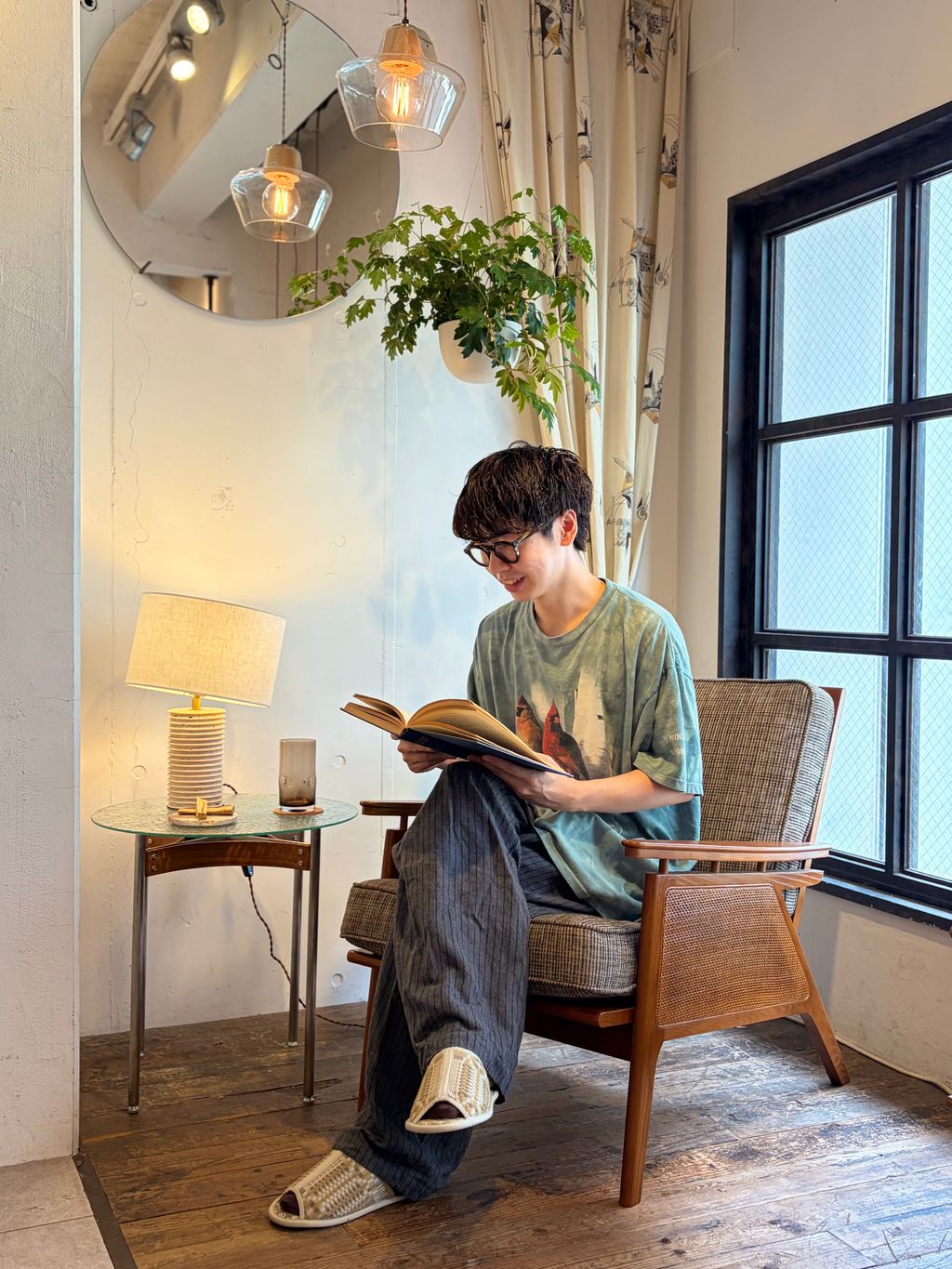 JOURNAL STANDARD FURNITURE