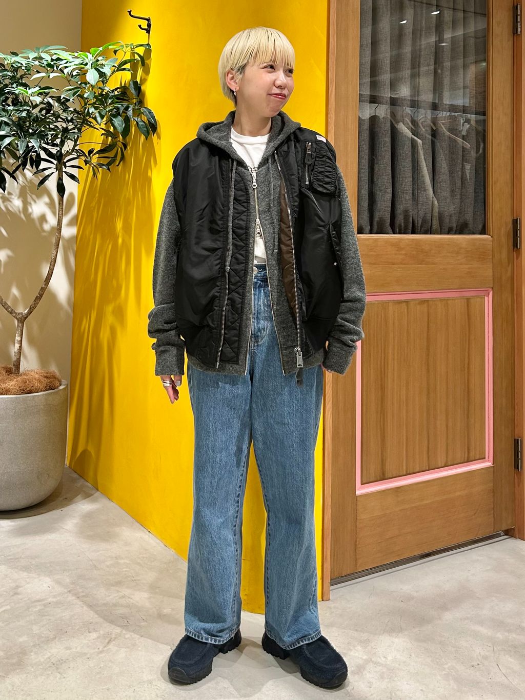 OUTDOOR PRODUCTS Usual Things