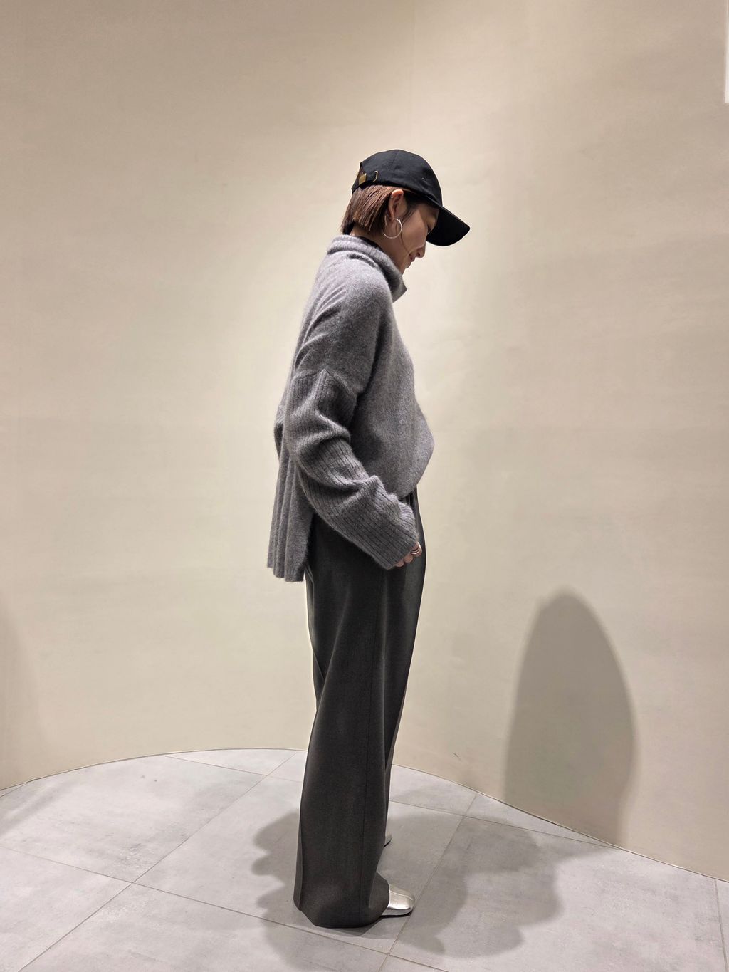 追加》フォックスウールミックスロングリブタートルプルオーバーの