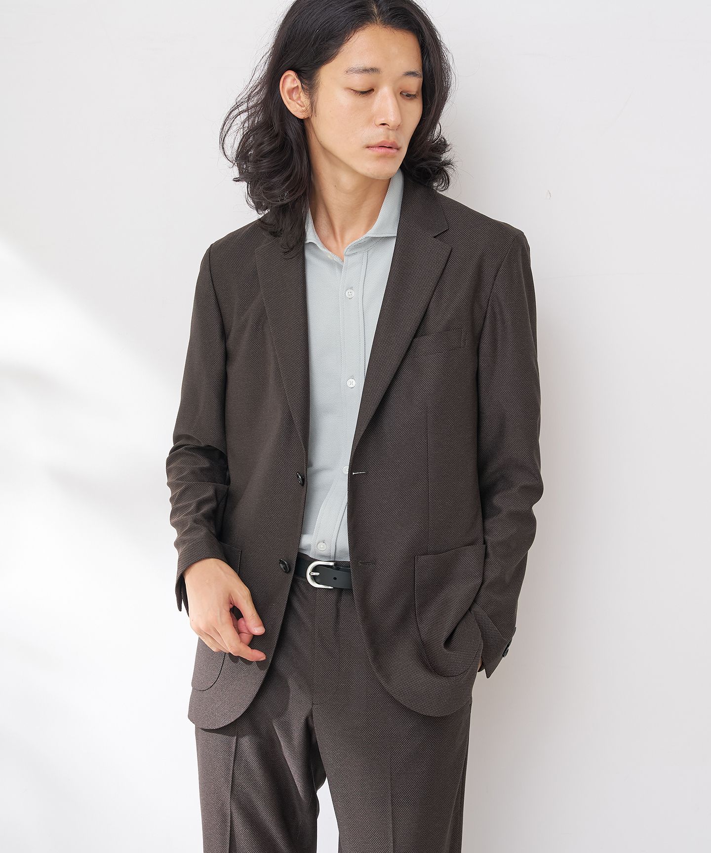 猛暑でもスマートに。大人が選ぶ夏スーツ｜B.C STOCK｜B.C STOCK MENS