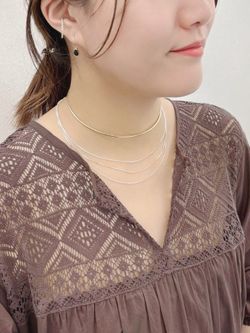 ペアシェイプオニキスフープピアス K10（両耳）のコーディネート