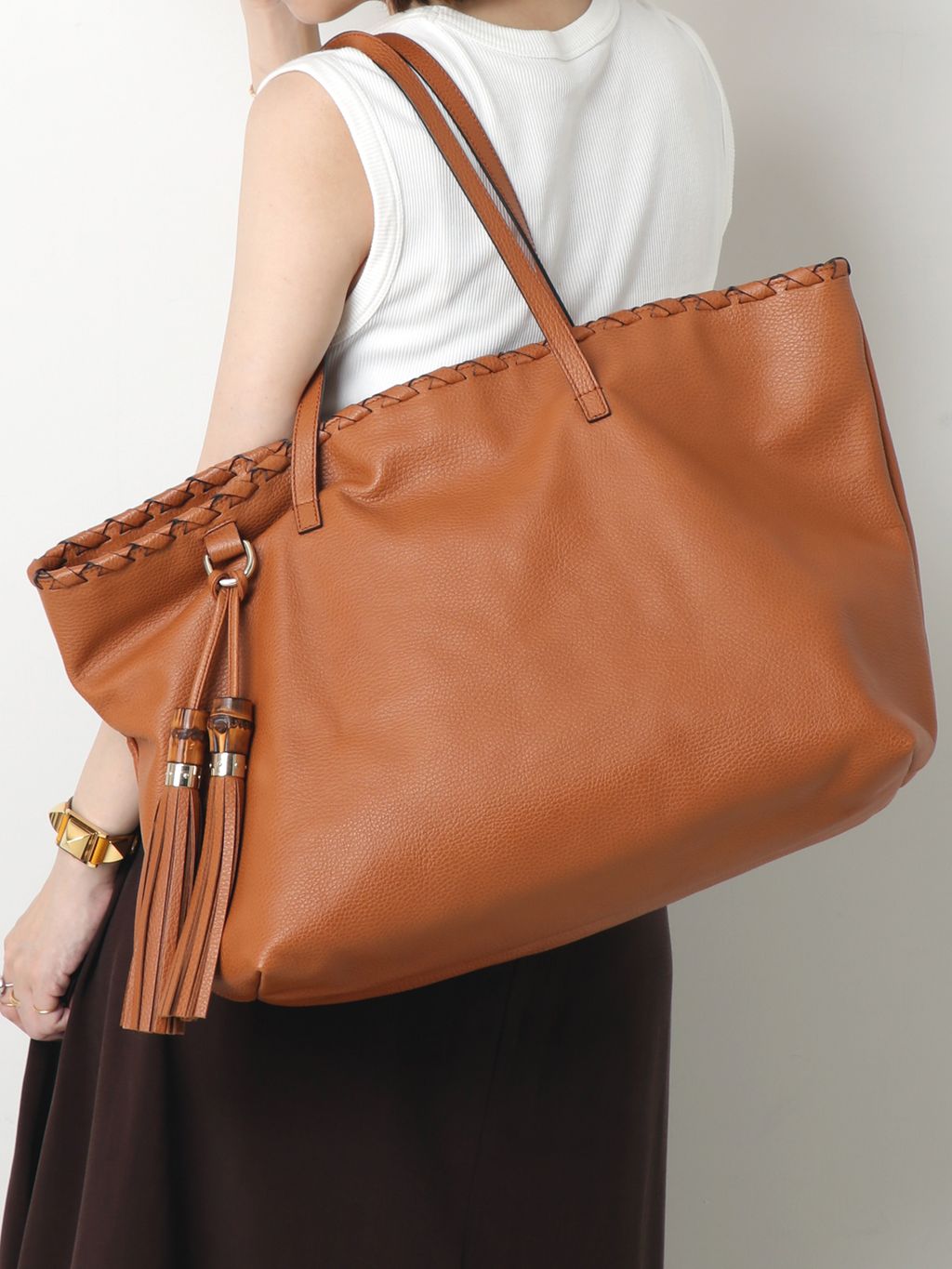 VINTAGE GUCCI/グッチ】Bamboo トートバッグ largeのコーディネート