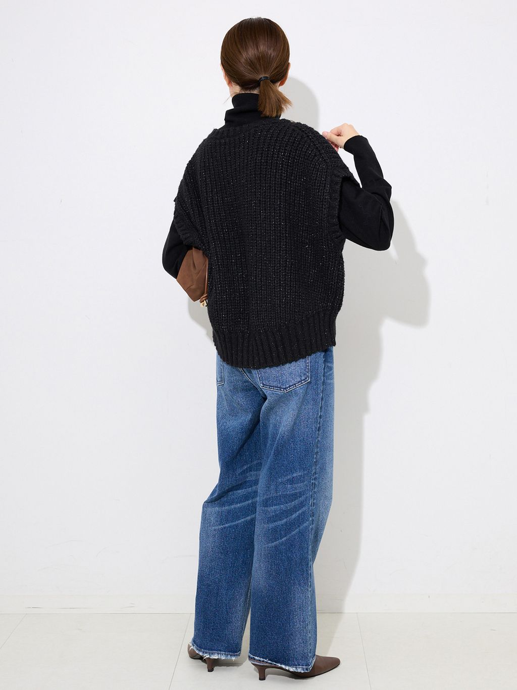 畦編みコクーンニットベストのコーディネートスナップ（Sally）｜SLOBE