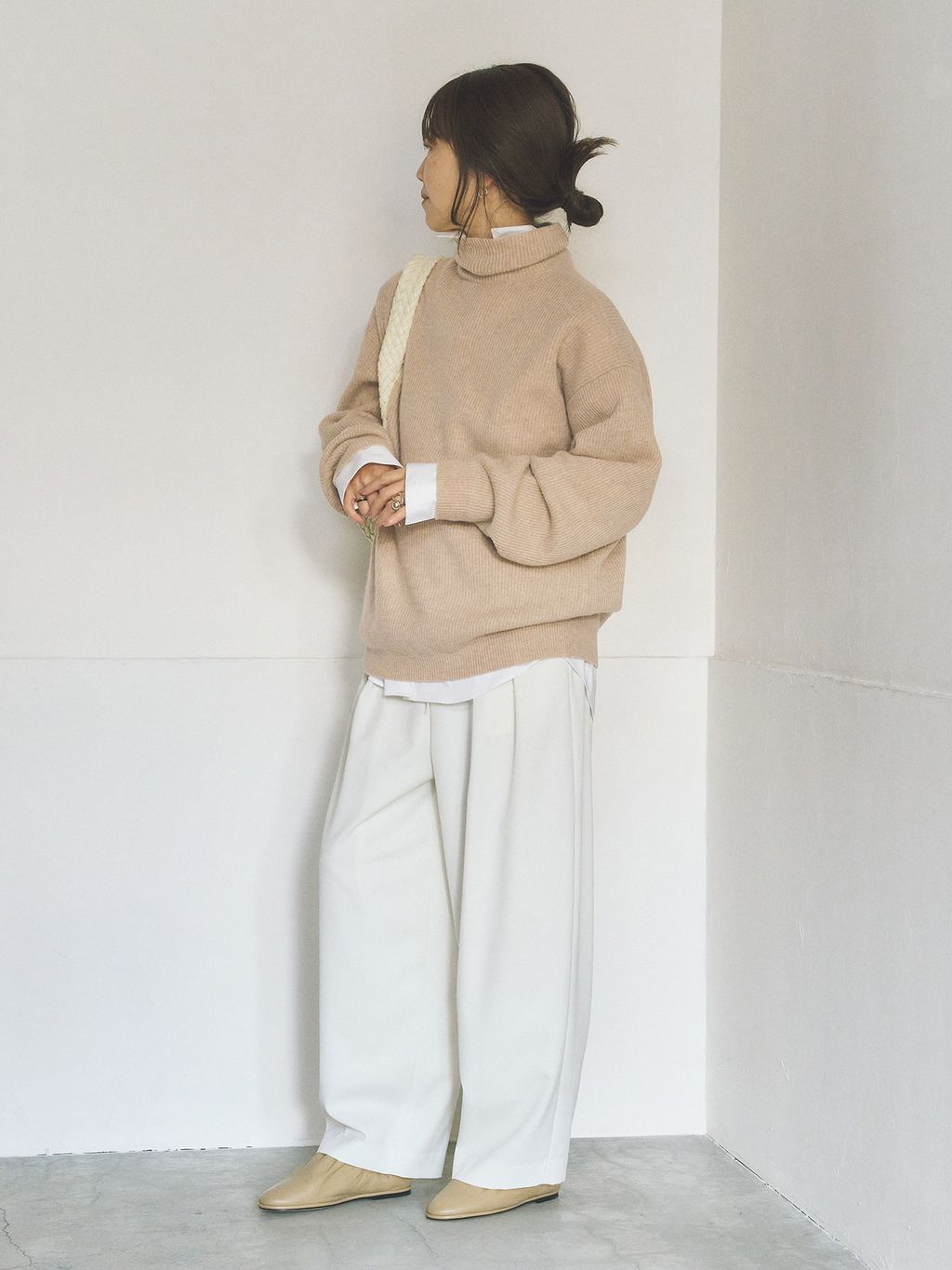 LOOSE TURTLE NECK プルオーバーのコーディネートスナップ（yoshie