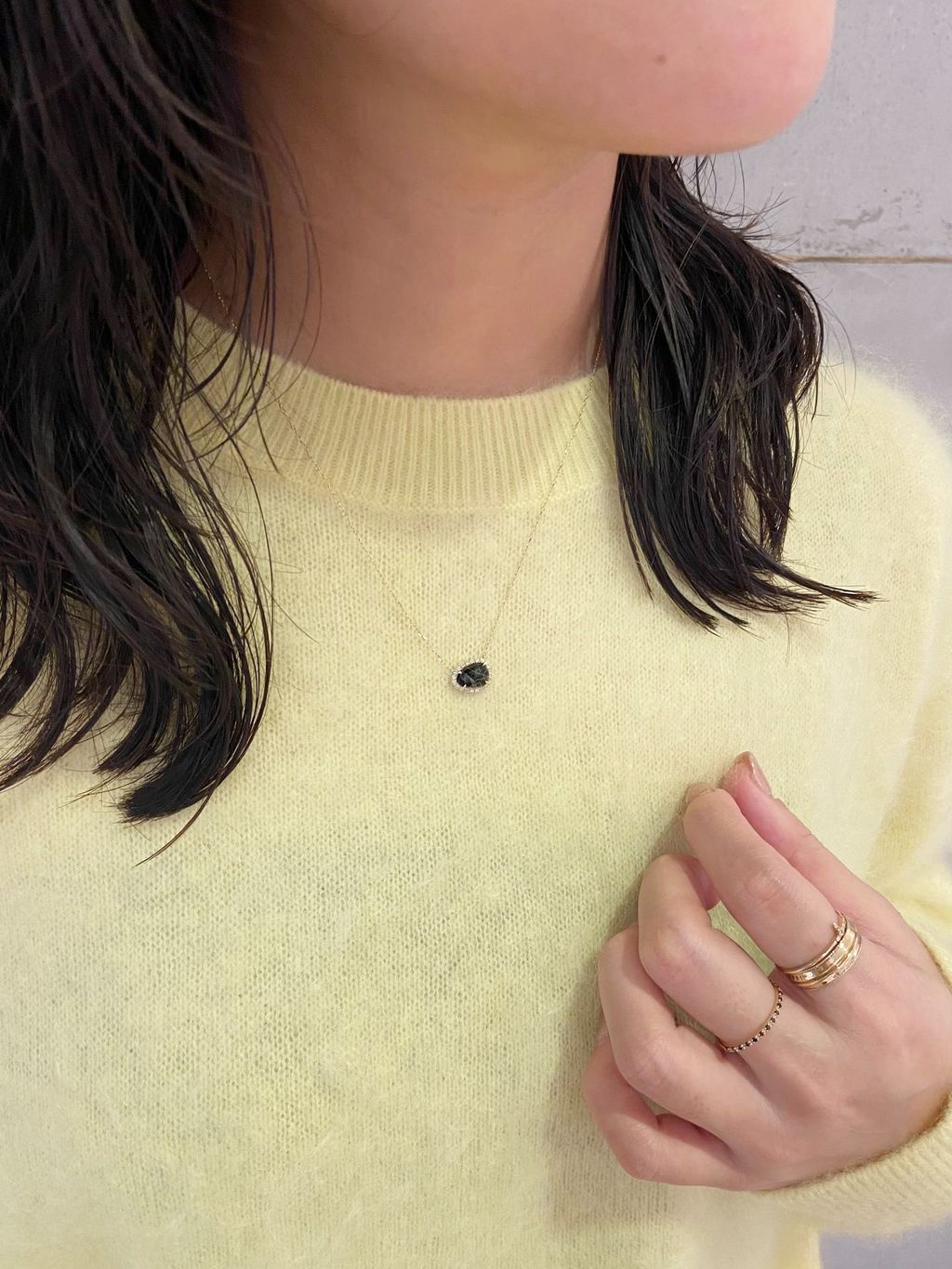 スライスオニキスダイヤネックレス K10のコーディネートスナップ