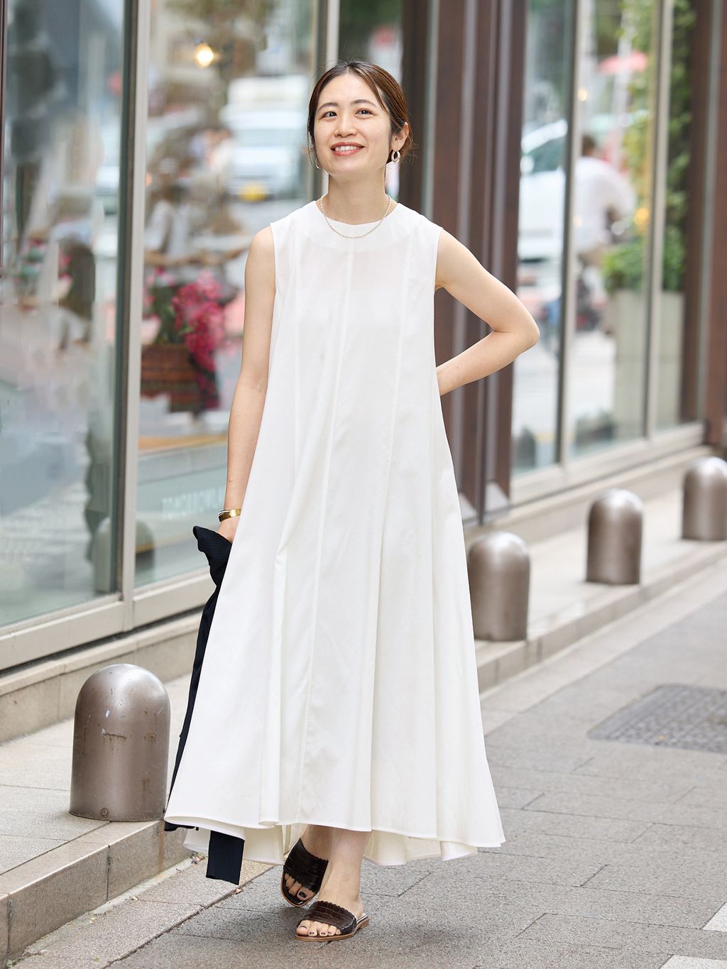 Panel Flow Dressのコーディネートスナップ（Woody）｜VERMEIL par