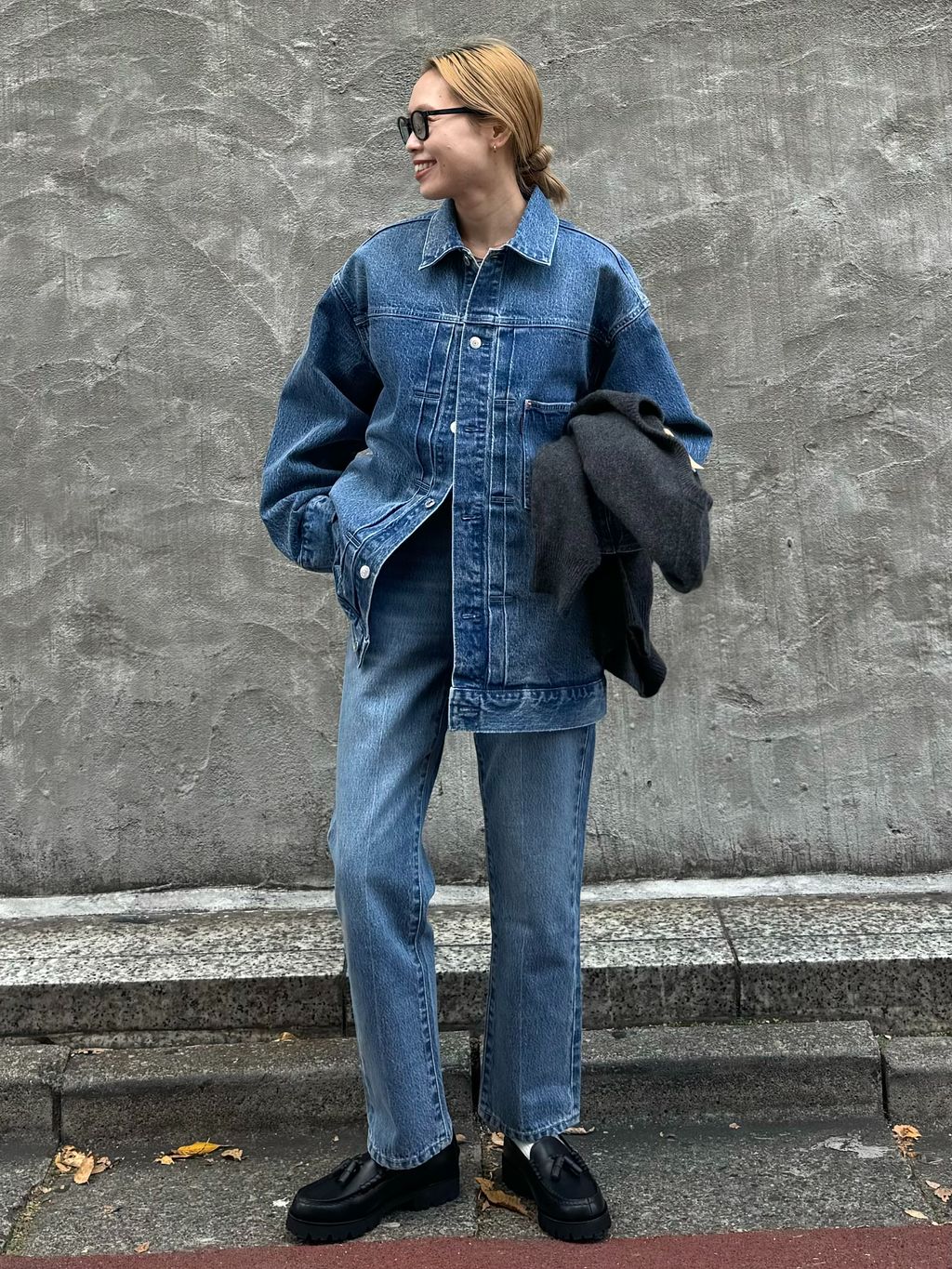 OUTDOOR PRODUCTS Usual Things