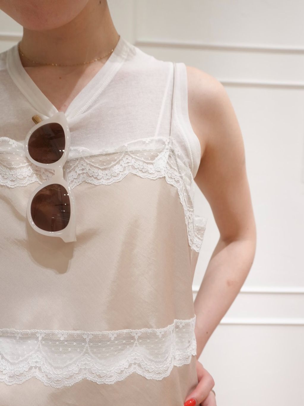 IENA LA BOUCLE サテンレースコンビキャミソールのコーディネート