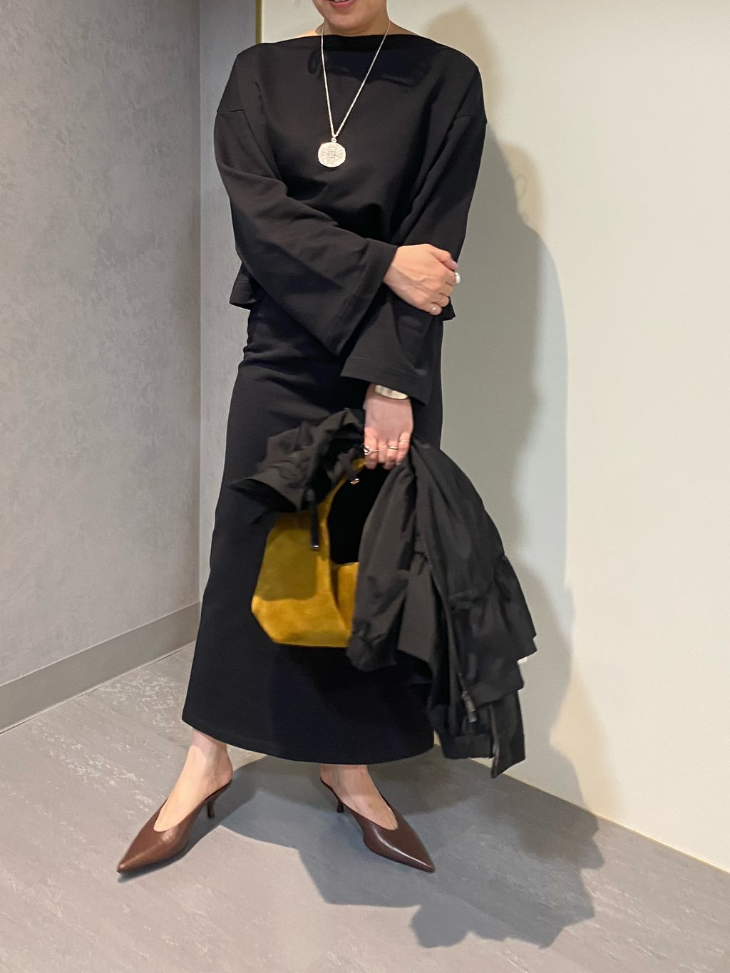 ダブルサテンZIPブルゾンのコーディネートスナップ（TSUNODA