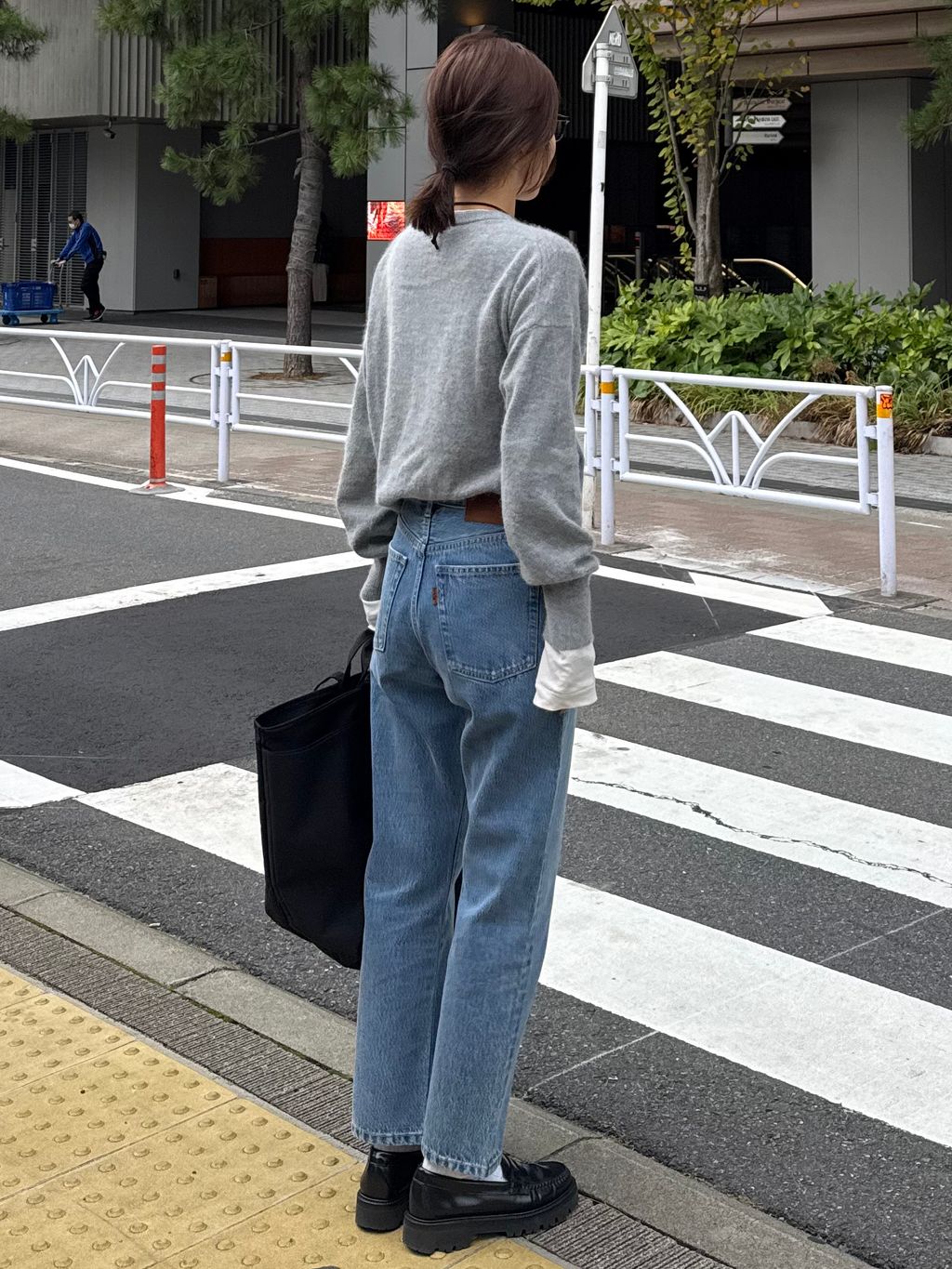 OUTDOOR PRODUCTS Usual Things