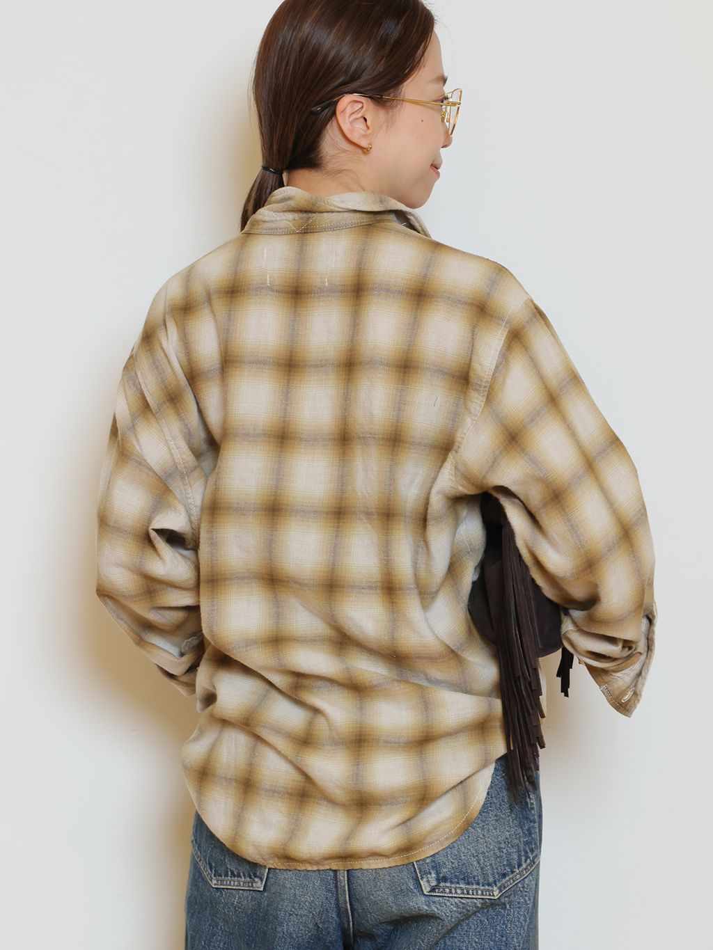 REMI RELIEF/レミレリーフ】 C/W OMBRE CHECK シャツのコーディネート