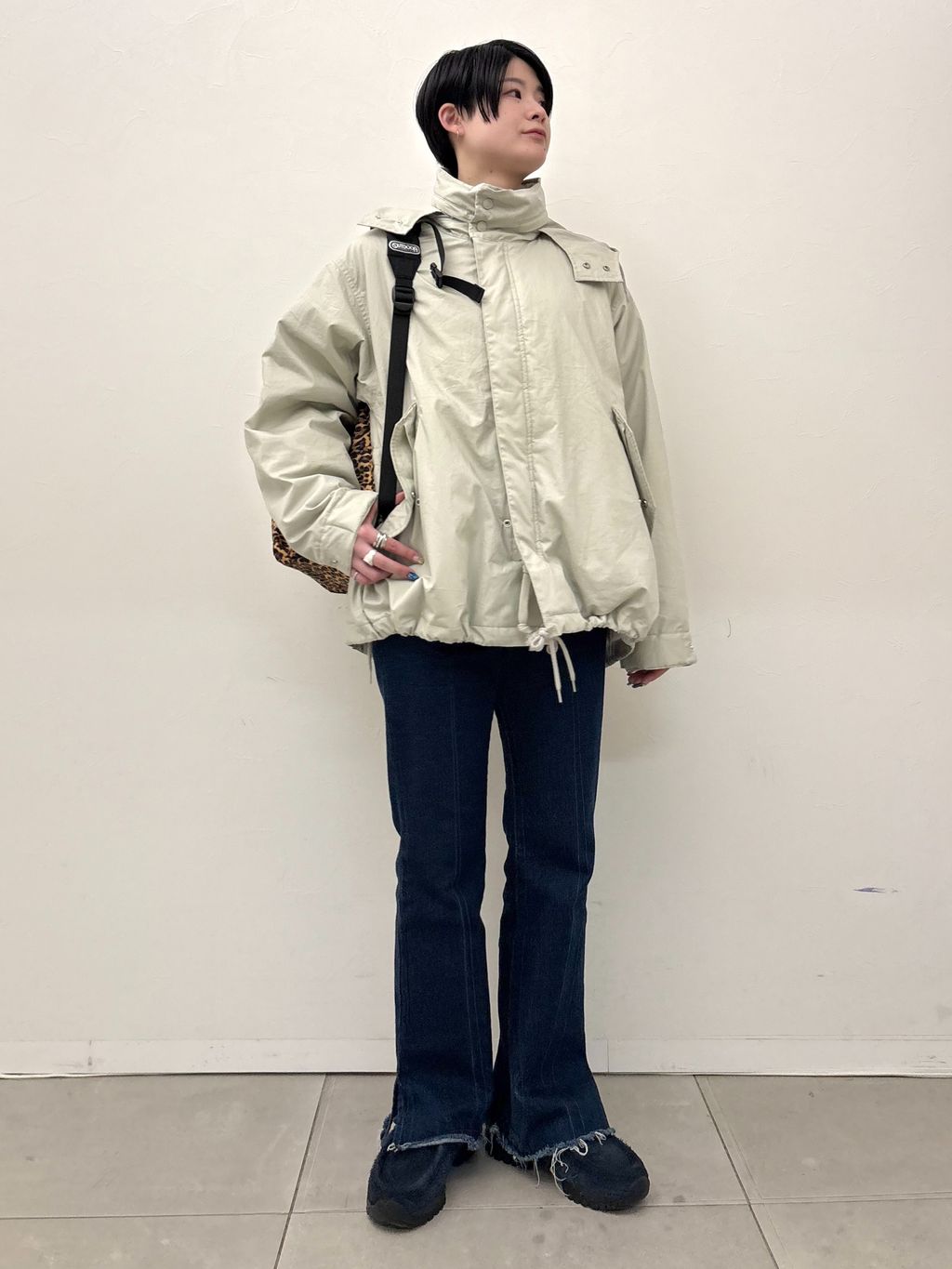 OUTDOOR PRODUCTS Usual Things