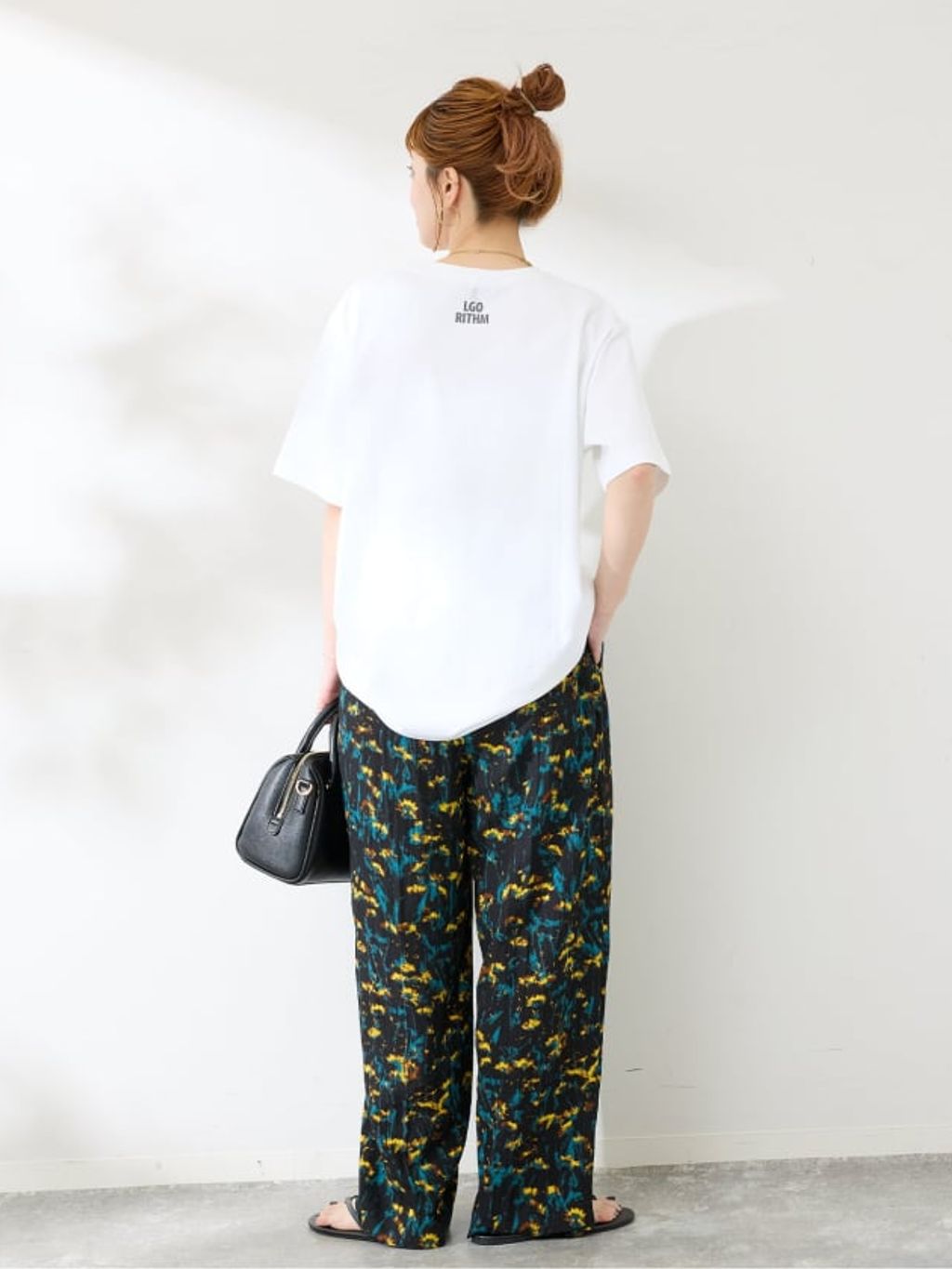 フェイドフロッキープリント Tシャツのコーディネートスナップ（Kanako