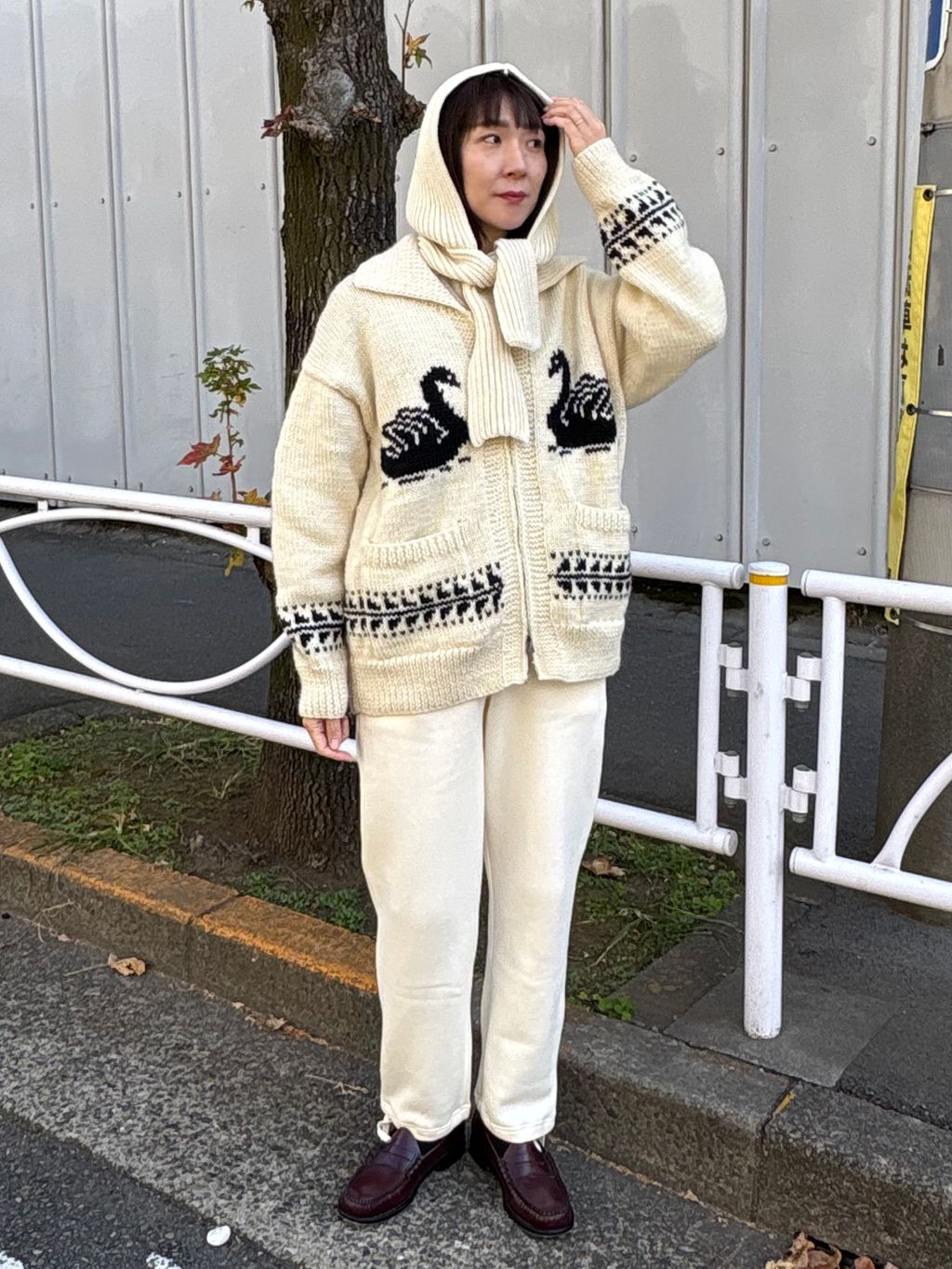 OUTDOOR PRODUCTS Usual Things