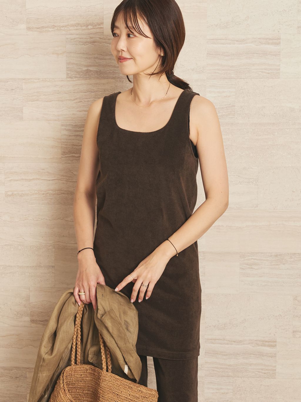 追加》RAFFIA BASKET バッグ 2のコーディネートスナップ（yoshie