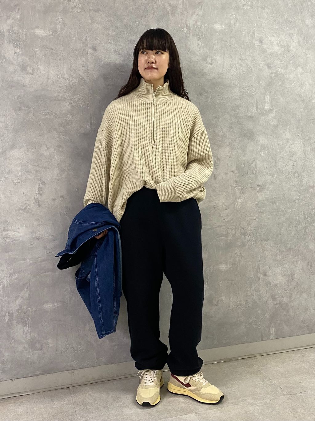 ［新品］ジャーナルスタンダードラックス【chimala】プリントスウェット　茶 chimala】 DRAWSTRING PANTSのコーディネートスナップ（A.S）｜journal