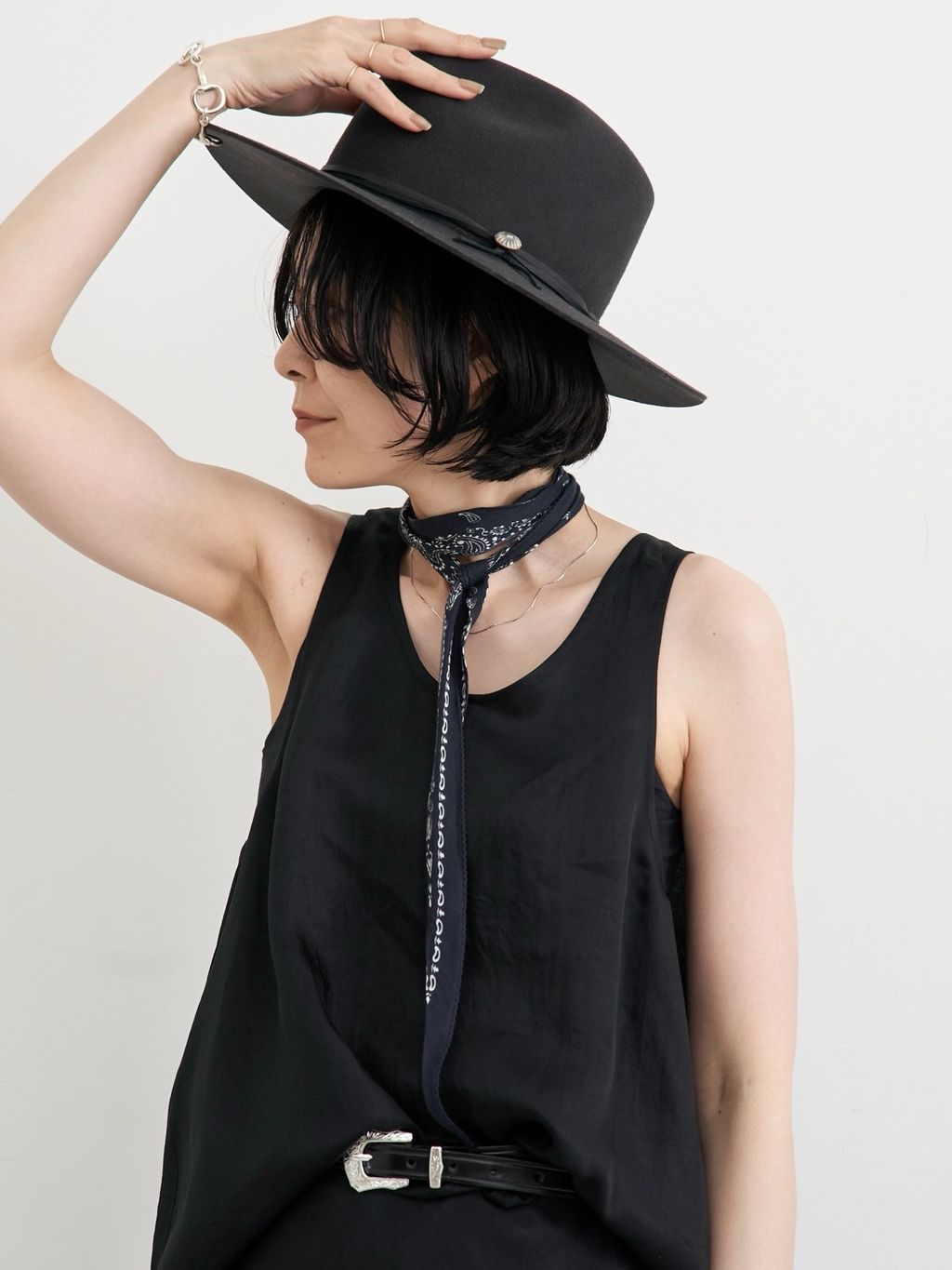 TWILL VINTAGE TANK TOPのコーディネートスナップ（STAFF.T）｜L