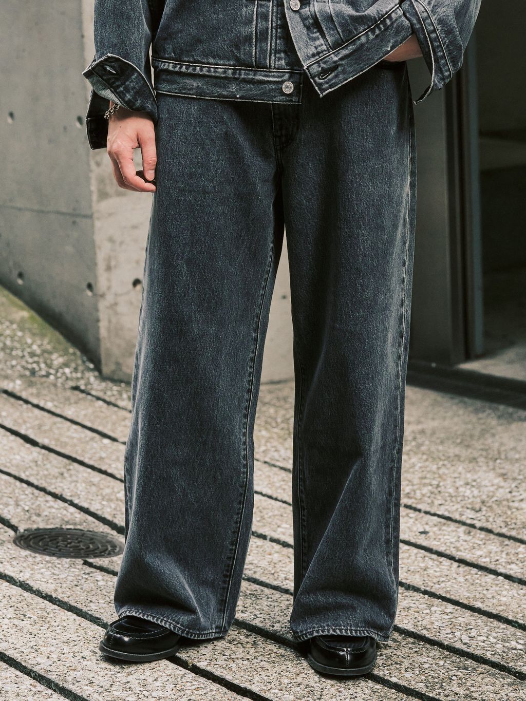 Levi's(リーバイス) 別注 Baggy Wide Leg デニムパンツ（L30）の