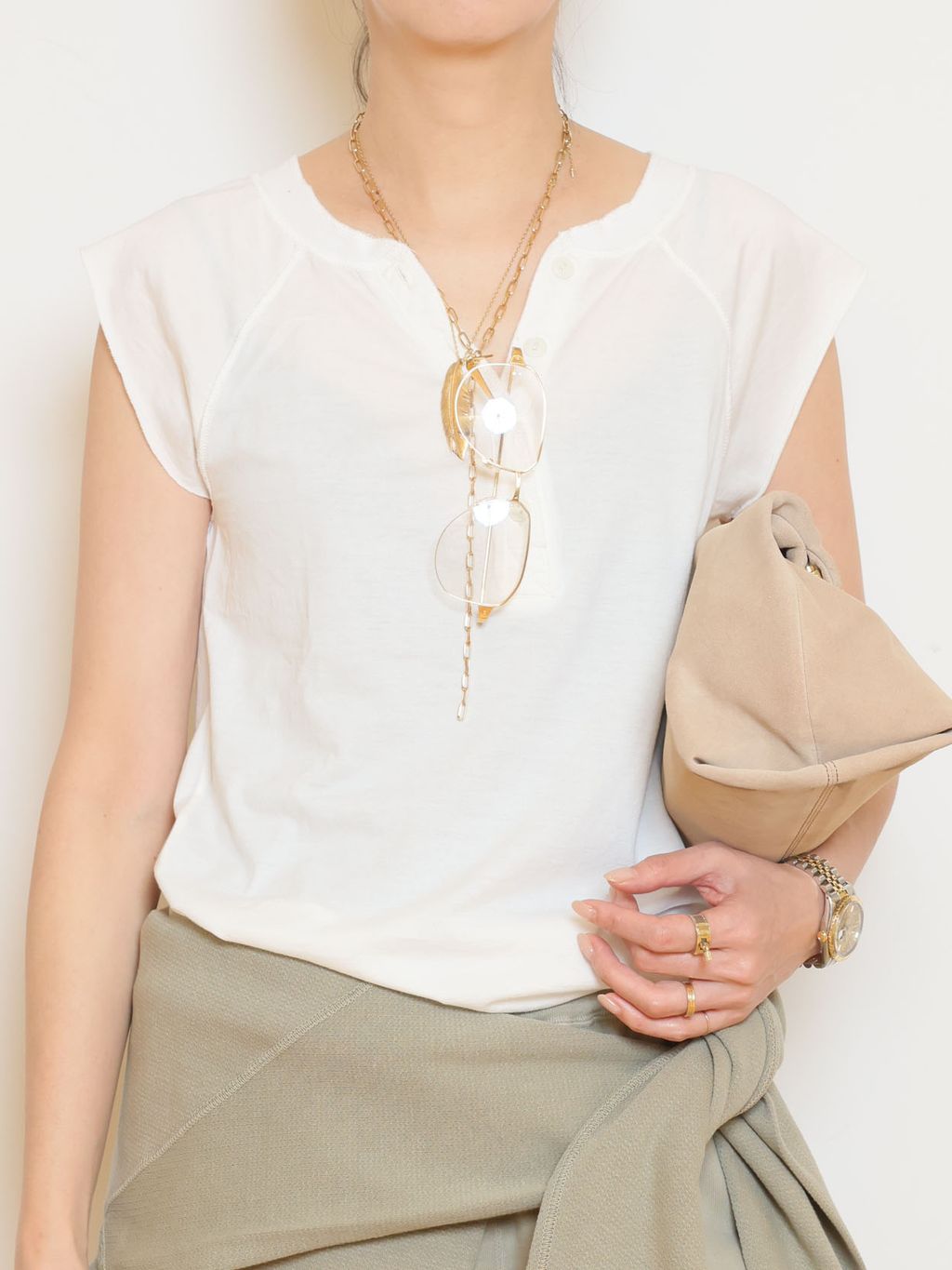 MUSE de Deuxieme Classe HENLEYノースリーブTシャツ HENLY ノースリーブTシャツのコーディネートスナップ（MUSE）｜MUSE de