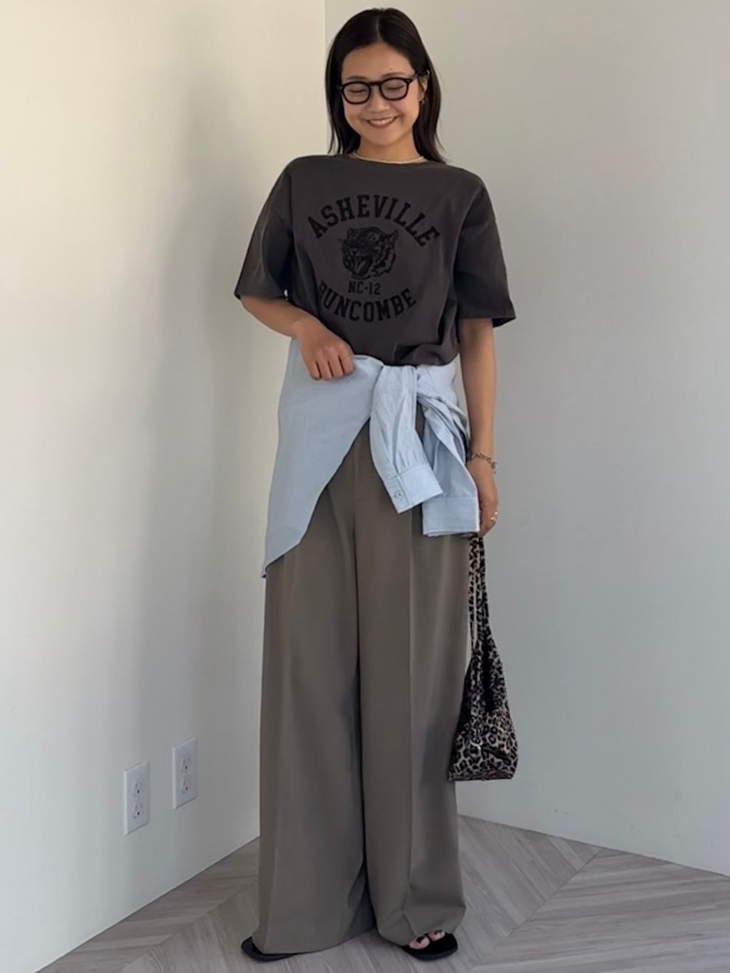 OUTDOOR PRODUCTS Usual Things