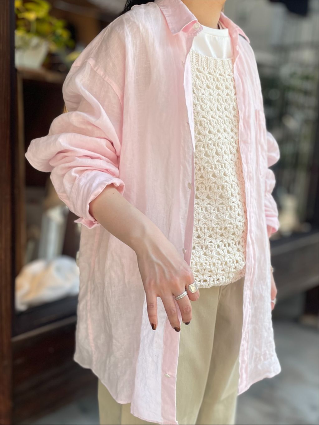 エアリネン Plainシャツのコーディネートスナップ（F.N）｜journal