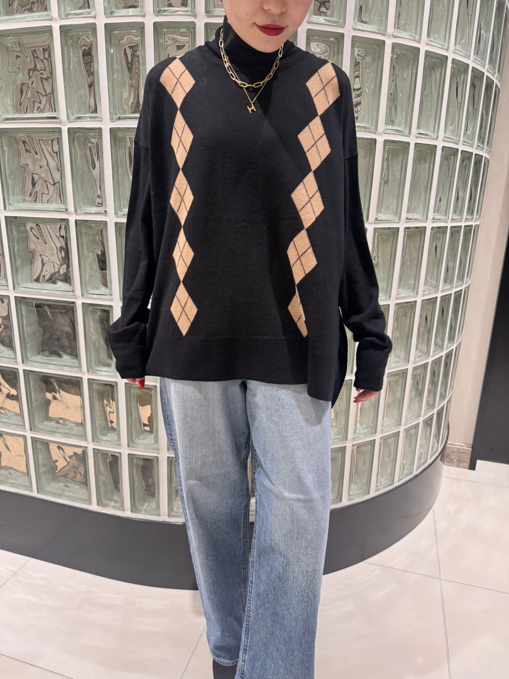 ARTIROSA 撥水テイラーコクーンダウンのコーディネートスナップ