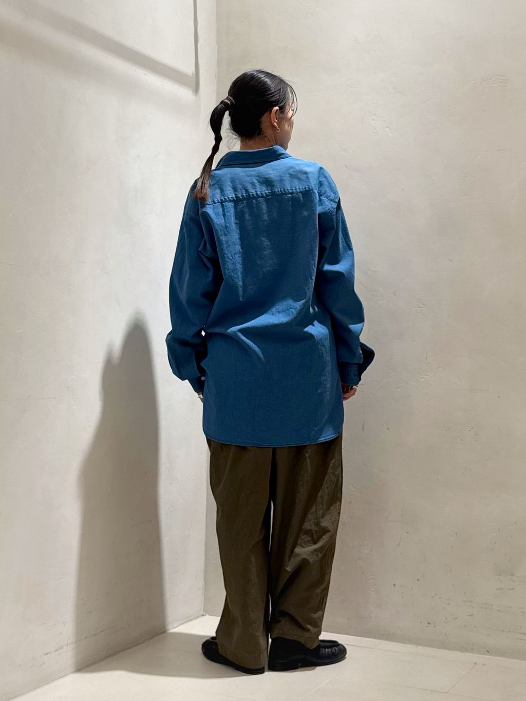 バフワッシャー イージーパンツのコーディネートスナップ（Y.K