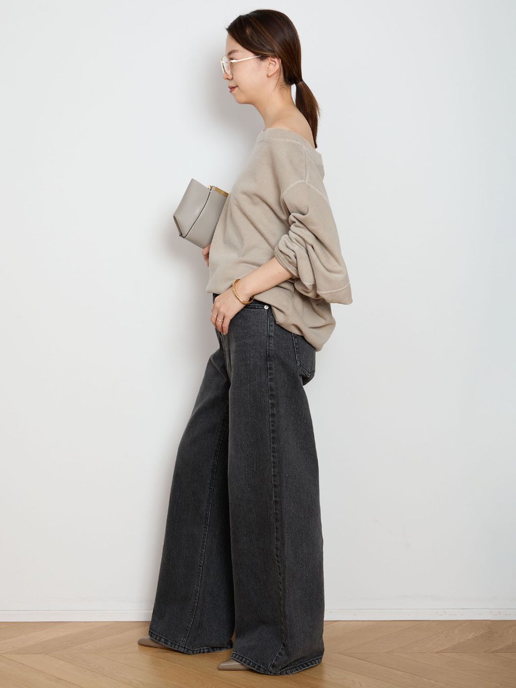Vintage Off Shoulder プルオーバーのコーディネートスナップ（HASE