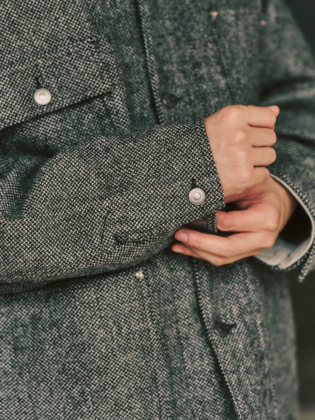 ウールツイード カバーオールのコーディネートスナップ（tetsuya