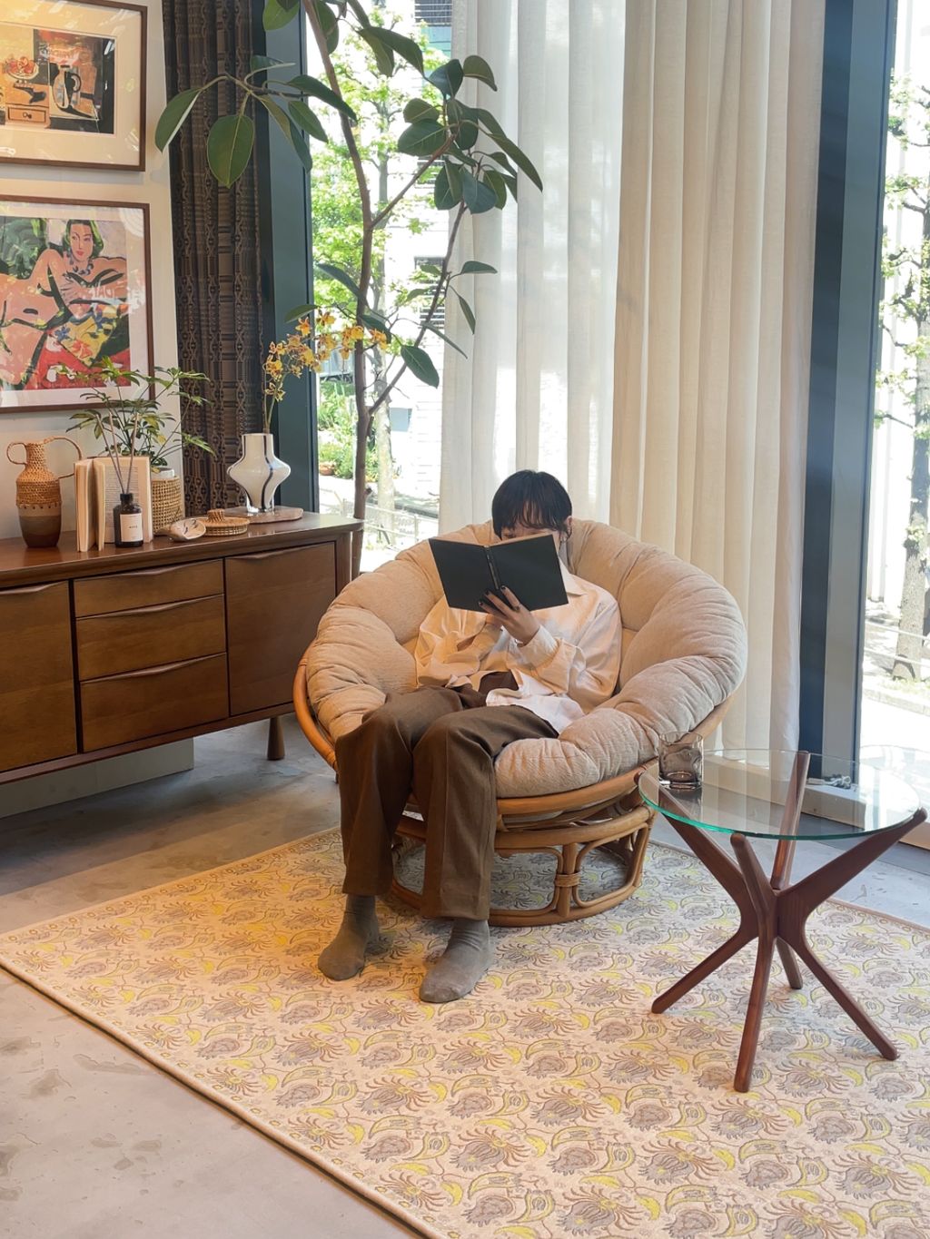 JOURNAL STANDARD FURNITURE