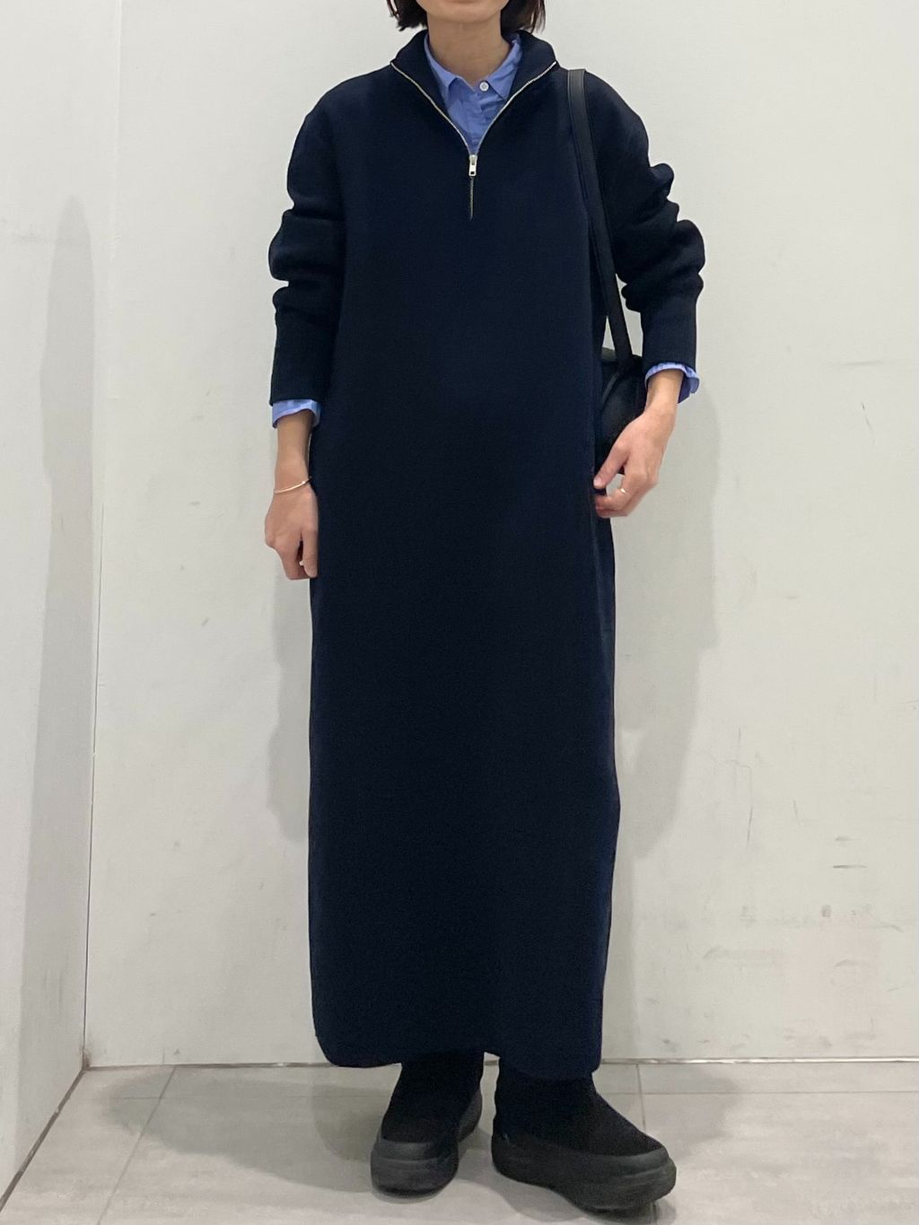 追加2》スウェットライクハーフジップワンピースのコーディネート